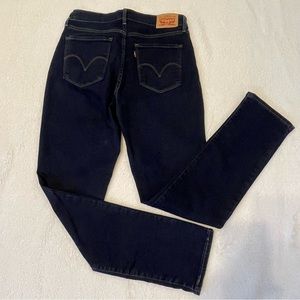 Levi’s Dark Wash Mid Rise Skinny Jeans Size 8